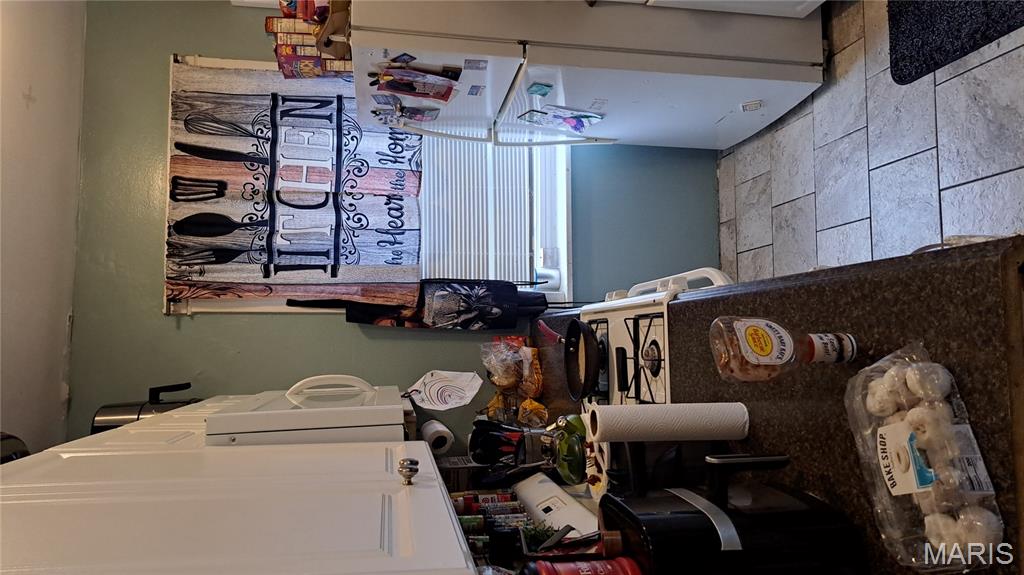 8206 Gravois Road St. Louis, MO 63123 - Photo 7 of 15