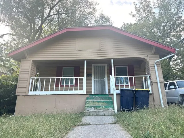 $79,950 | 5824 Park Avenue, Kansas City, MO 64130