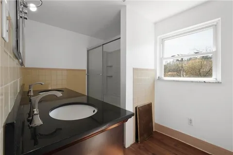 $140,000 | 912 Hillsboro Street, Pittsburgh, PA 15204