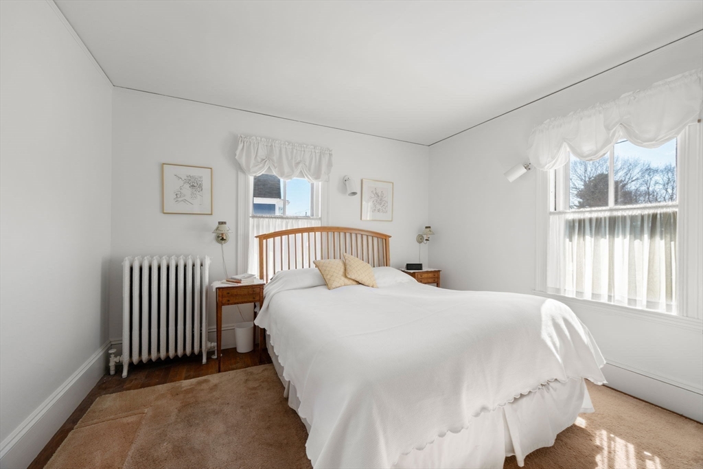 27 Evans Road Marblehead, MA 01945 - Photo 18 of 33