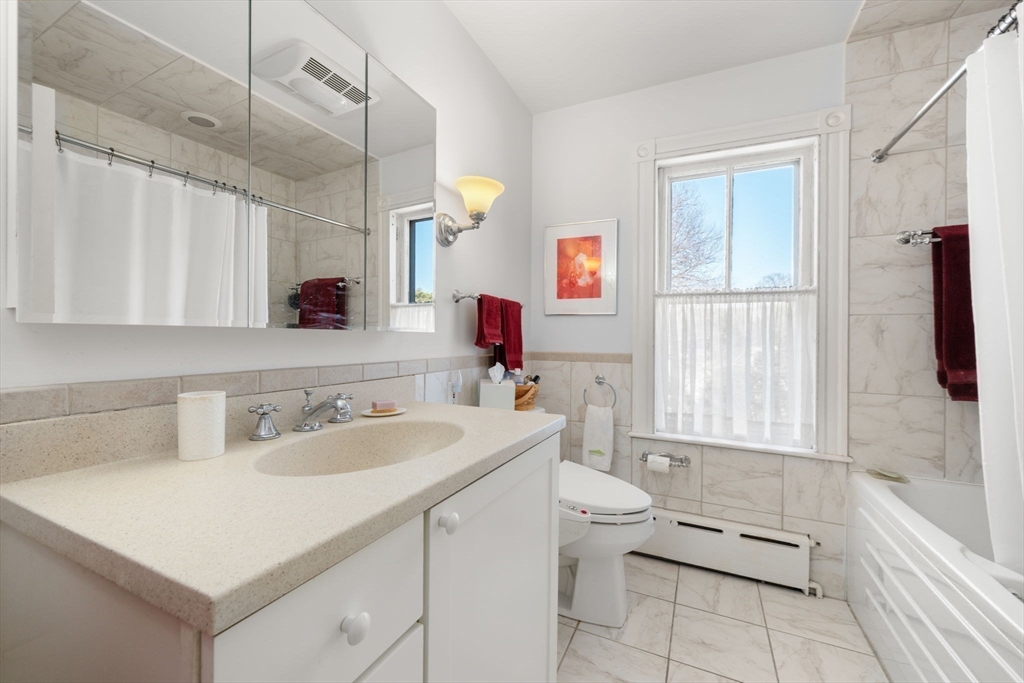 27 Evans Road Marblehead, MA 01945 - Photo 20 of 33