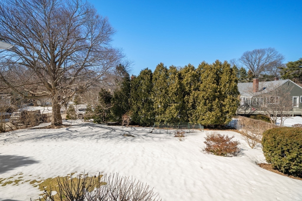 27 Evans Road Marblehead, MA 01945 - Photo 29 of 33