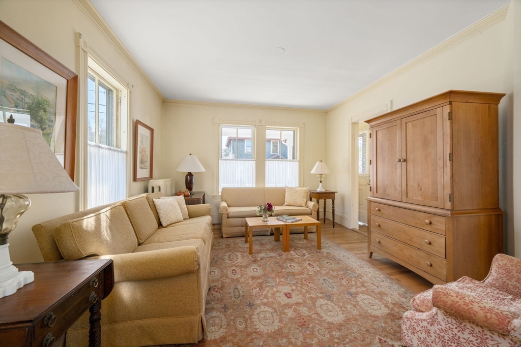 27 Evans Road Marblehead, MA 01945 - Photo 5 of 33