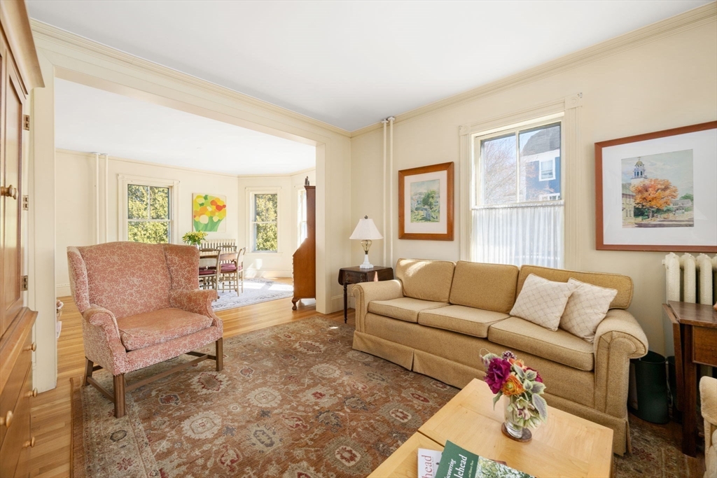 27 Evans Road Marblehead, MA 01945 - Photo 6 of 33