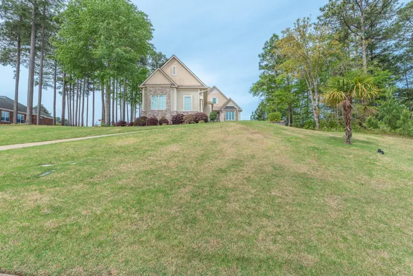 $769,900 | 207 Quiet Oak Court, Aiken, SC 29803