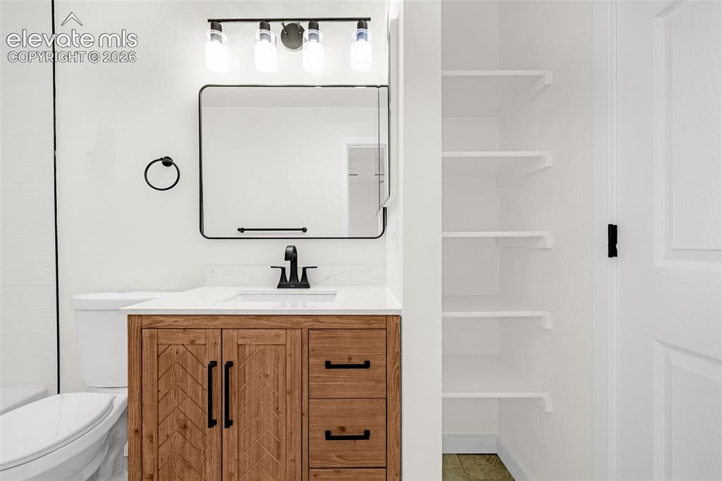 17396 East Rice Circle, Unit D Aurora, CO 80015 - Photo 17 of 48 Upper Level Bathroom. Attached to Primary Bedroom and has hall access.