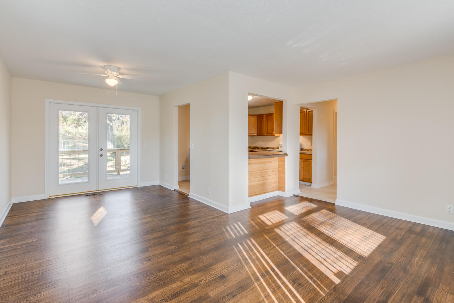 7803 Hancock Road Chattanooga, TN 37416 - Photo 13 of 26 Beautiful hardwood floors