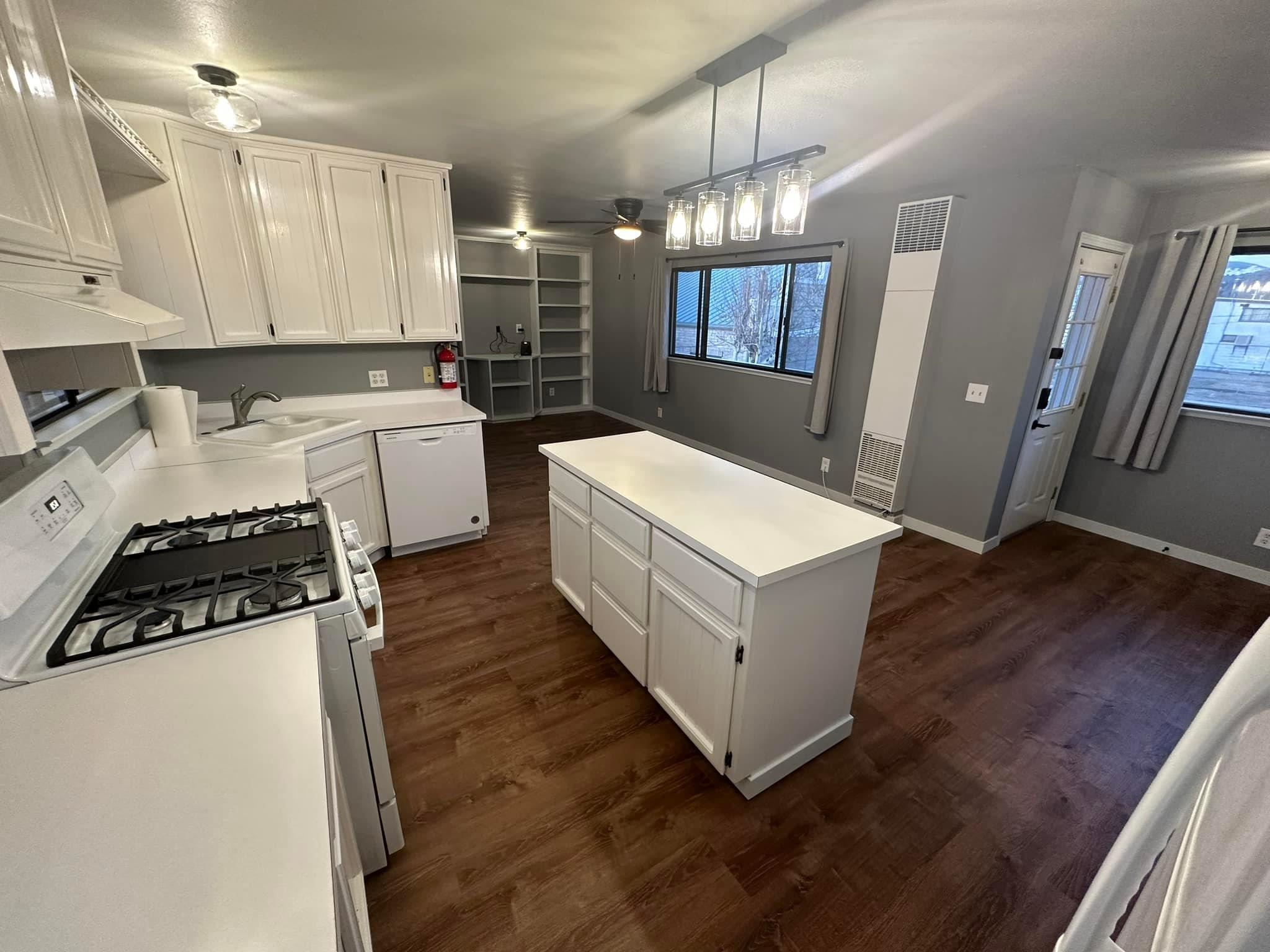 323 Main Street Bridgeport, CA 93517 - Photo 22 of 38