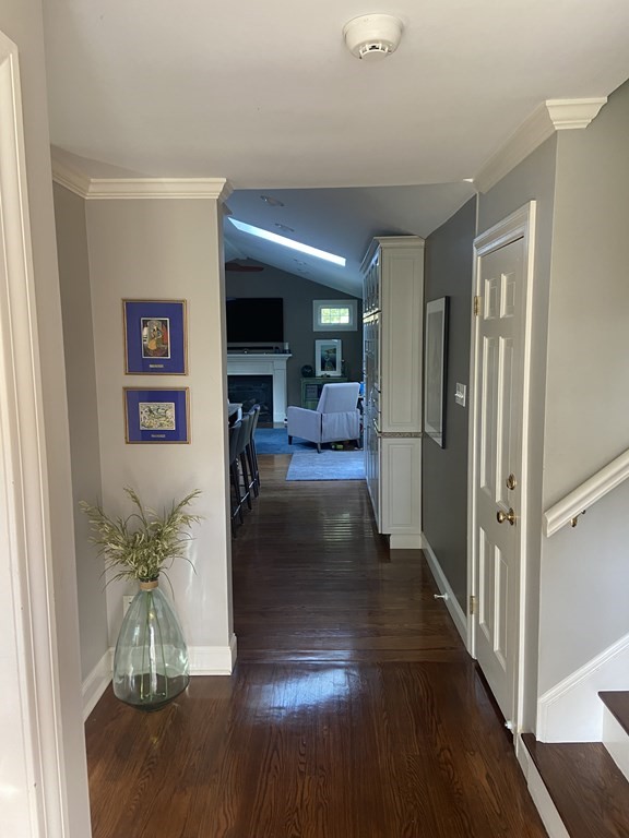 12 Greenwood Road Andover, MA 01810 - Photo 4 of 41 Gallery Image 4