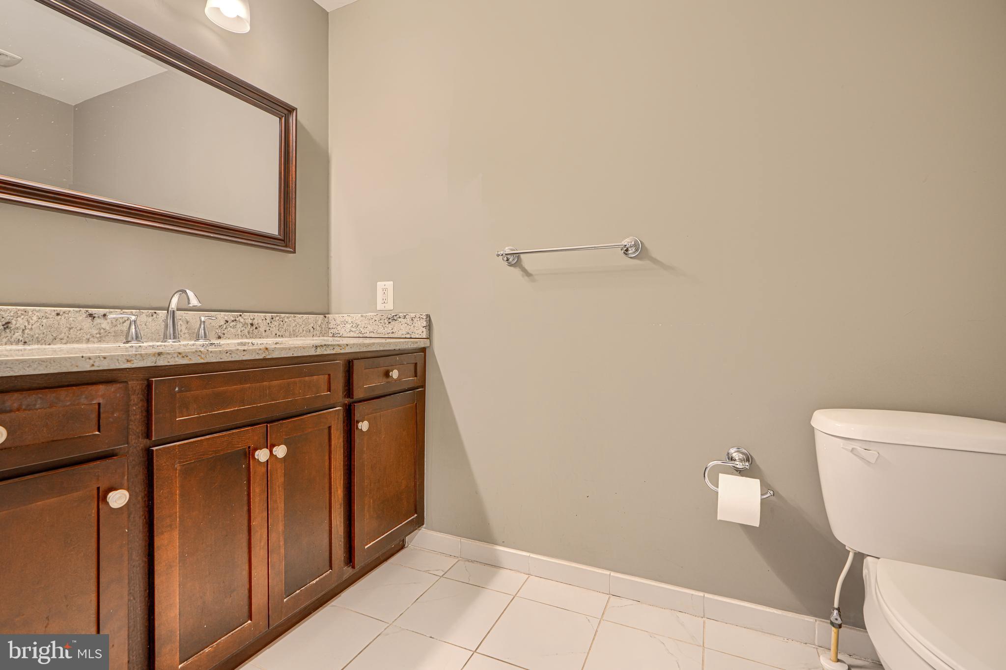 325 South Regester Street Baltimore, MD 21231 - Photo 28 of 41