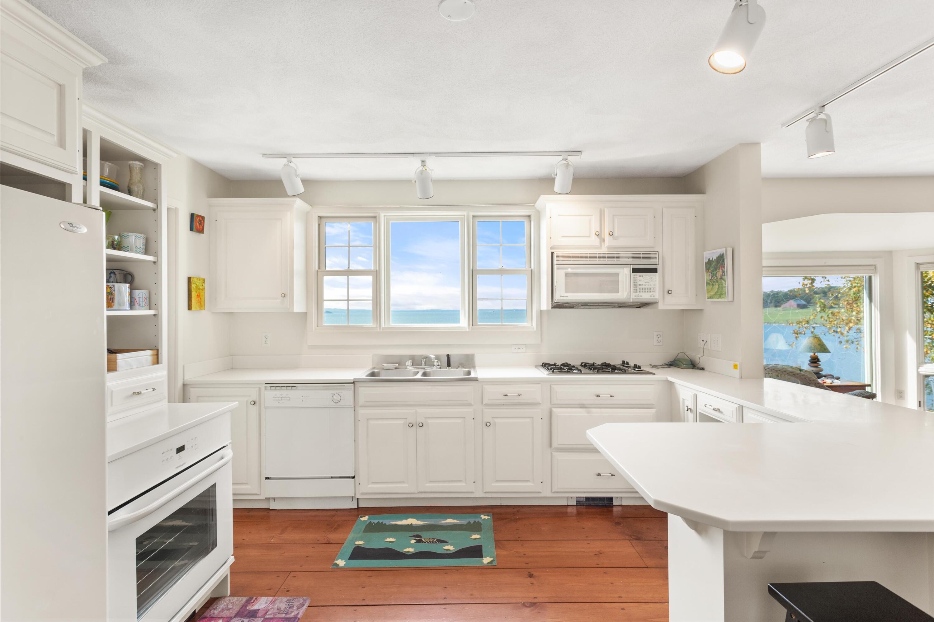 46 Back Shore Road Castine, ME 04421 - Photo 10 of 31 46 Backshore