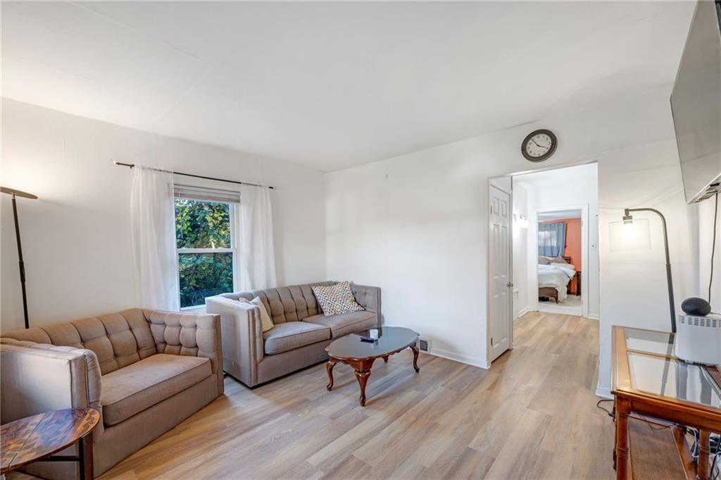 300 Prestley Road Bridgeville, PA 15017 - Photo 7 of 27 Gallery Image 7