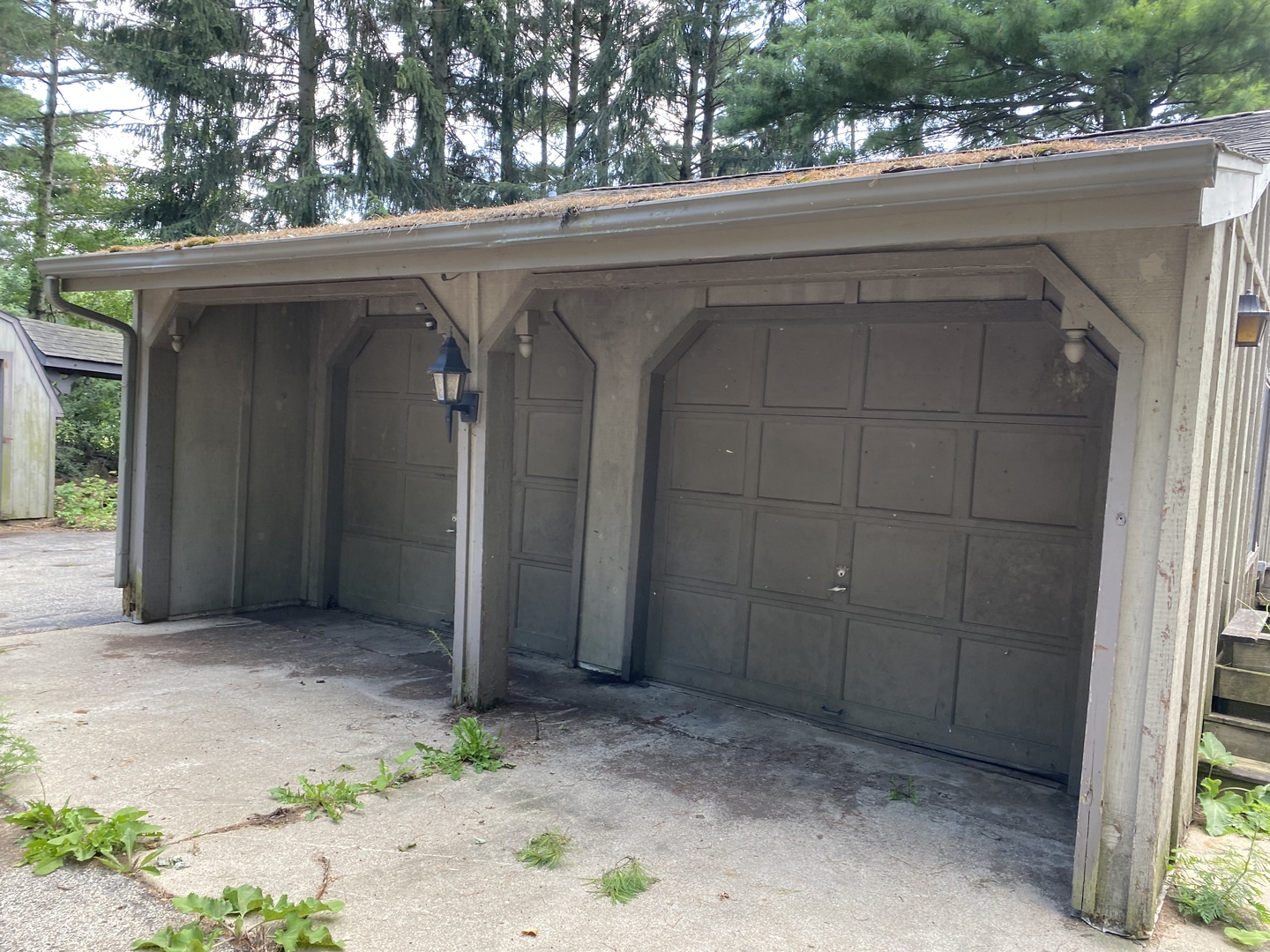 19209 Altenburg Road Harvard, IL 60033 - Photo 13 of 13 a view of a garage