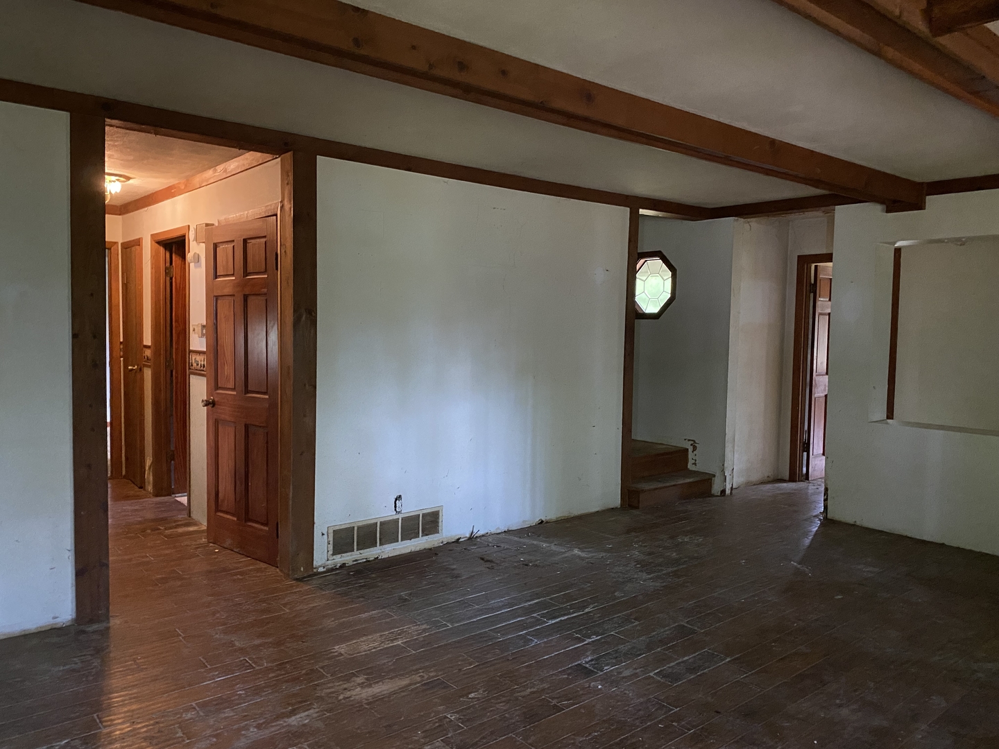 19209 Altenburg Road Harvard, IL 60033 - Photo 8 of 13 a view of an empty room