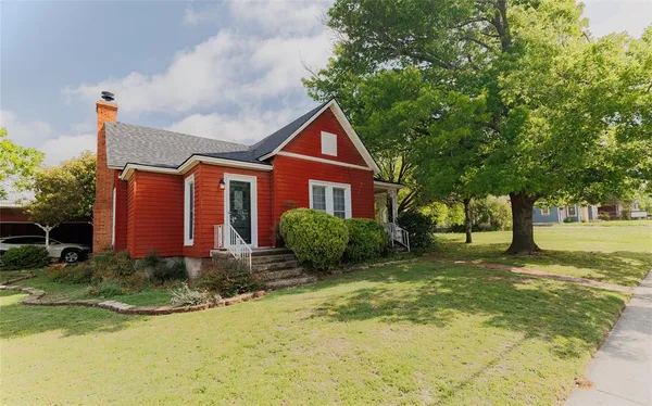 $539,000 | 510 West Walnut Street, Decatur, TX 76234