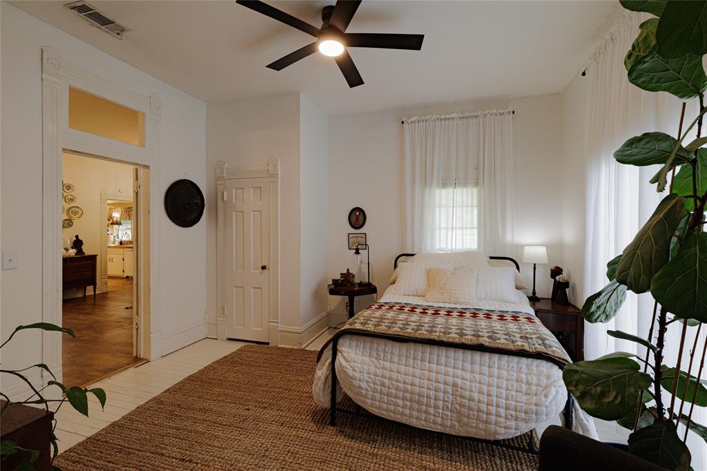 510 West Walnut Street Decatur, TX 76234 - Photo 14 of 40