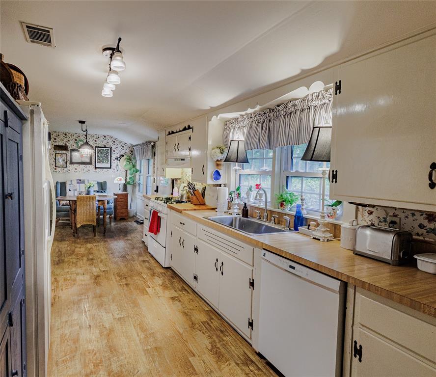 510 West Walnut Street Decatur, TX 76234 - Photo 23 of 40