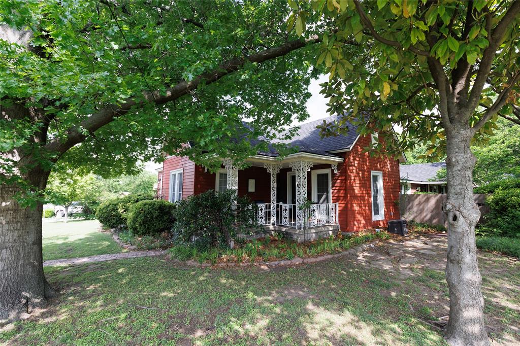 510 West Walnut Street Decatur, TX 76234 - Photo 3 of 40