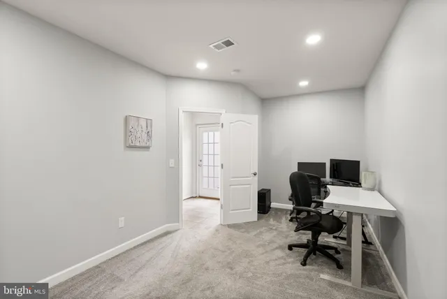 $2,050,000 | 41960 Barnsdale View Court, Ashburn, VA 20148