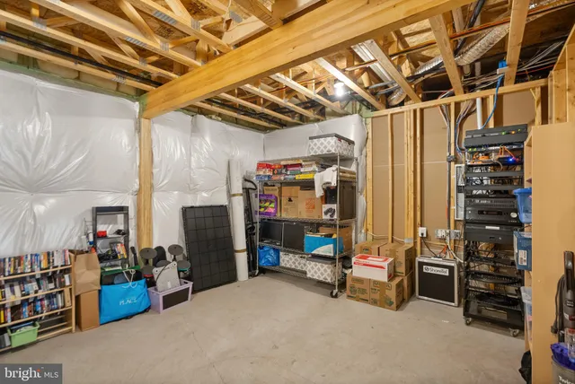 $2,050,000 | 41960 Barnsdale View Court, Ashburn, VA 20148