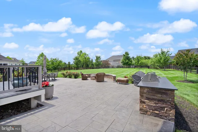 $2,050,000 | 41960 Barnsdale View Court, Ashburn, VA 20148