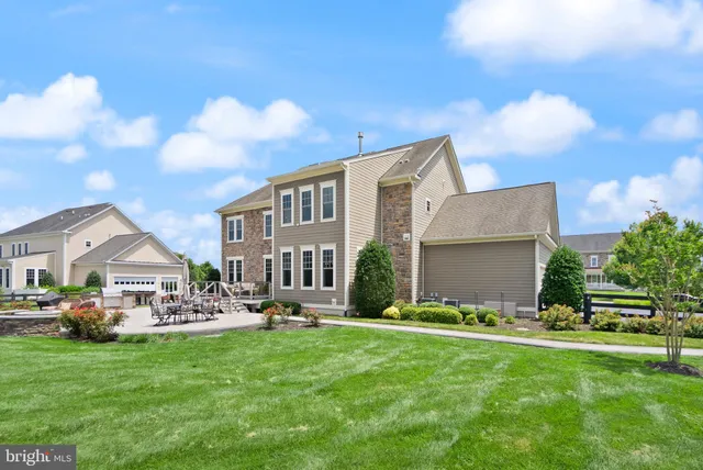 $2,050,000 | 41960 Barnsdale View Court, Ashburn, VA 20148