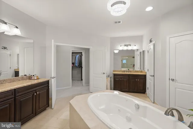 $2,050,000 | 41960 Barnsdale View Court, Ashburn, VA 20148