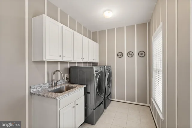 $2,050,000 | 41960 Barnsdale View Court, Ashburn, VA 20148