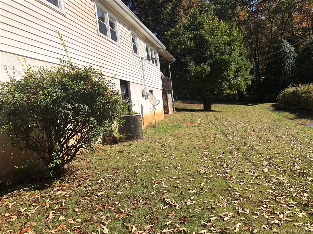 118 Ebenezer Road Old Fort, NC 28762 - Photo 8 of 30 Gallery Image 8