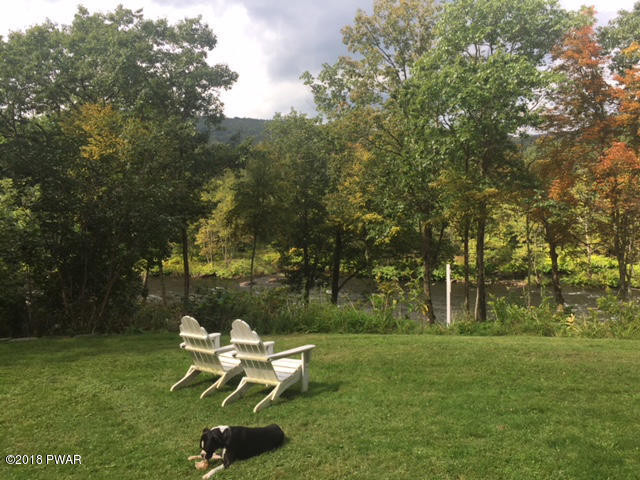 182 Lcpl Jacob Beisel Road Lackawaxen, PA 18435 - Photo 3 of 18 IMG_3911