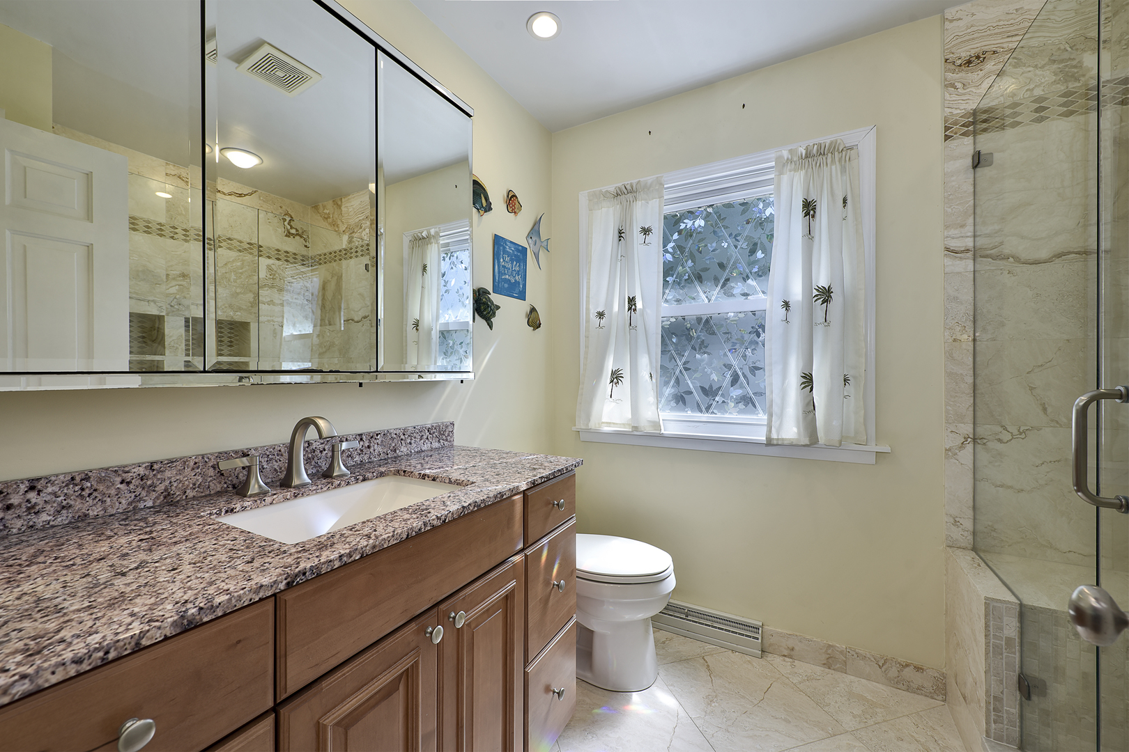381 Grayfriars Lane Inverness, IL 60067 - Photo 17 of 37