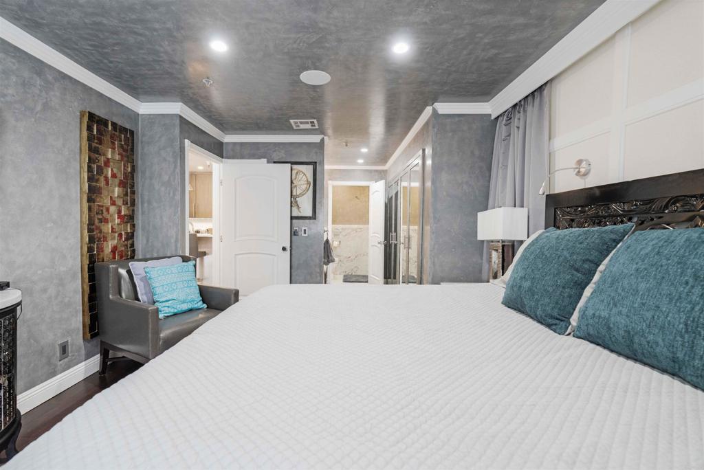 5705 Friars Road, Unit 11 San Diego, CA 92110 - Photo 29 of 37