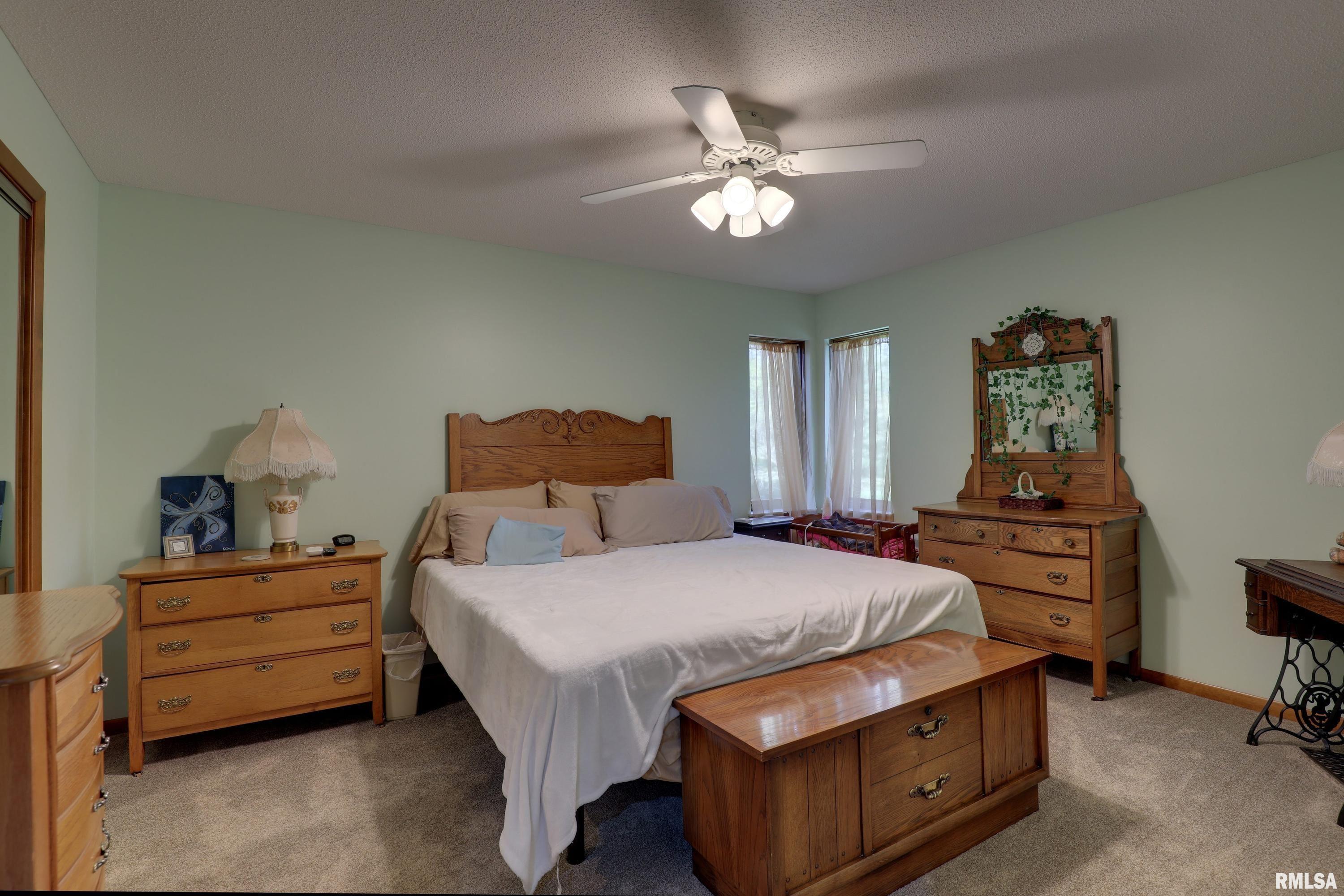 4729 Hidden Cove Road Quincy, IL 62305 - Photo 12 of 18