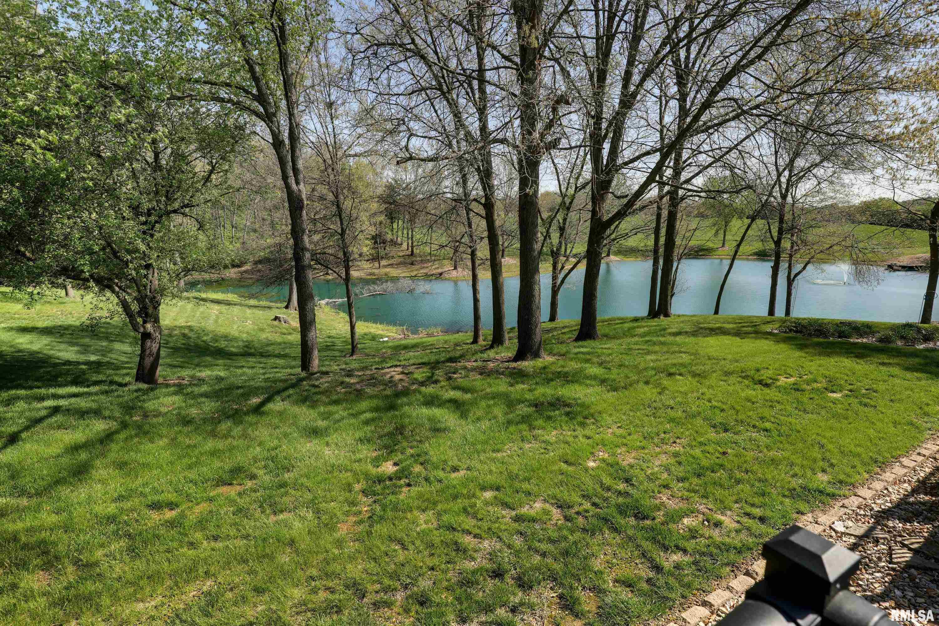 4729 Hidden Cove Road Quincy, IL 62305 - Photo 16 of 18