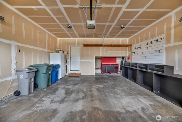 $850,000 | 10526 Southeast 277th Place, Kent, WA 98030