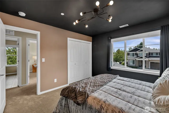 $850,000 | 10526 Southeast 277th Place, Kent, WA 98030