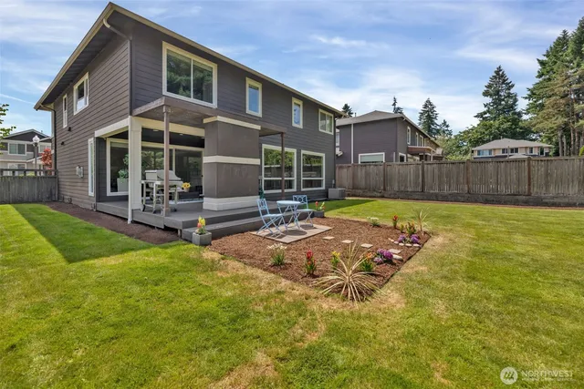 $850,000 | 10526 Southeast 277th Place, Kent, WA 98030