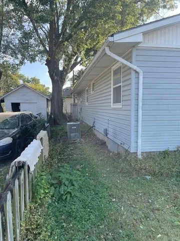 $65,000 | 300 South Ozark Street, Girard, KS 66743