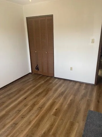 $65,000 | 300 South Ozark Street, Girard, KS 66743