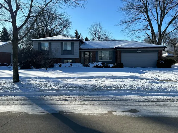 $2,800 | 2184 Cumberland Drive, Troy, MI 48085