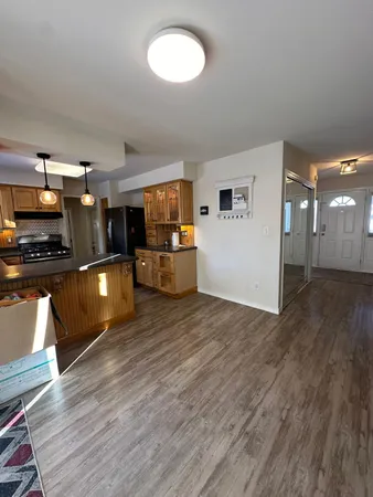 $2,800 | 2184 Cumberland Drive, Troy, MI 48085