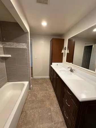 $2,800 | 2184 Cumberland Drive, Troy, MI 48085