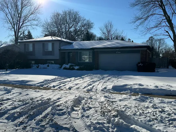 $2,800 | 2184 Cumberland Drive, Troy, MI 48085