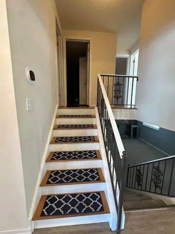 $2,800 | 2184 Cumberland Drive, Troy, MI 48085