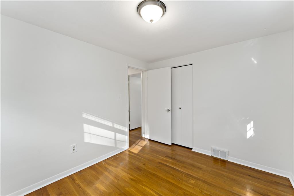 220 Amity Road Glenshaw, PA 15116 - Photo 20 of 44