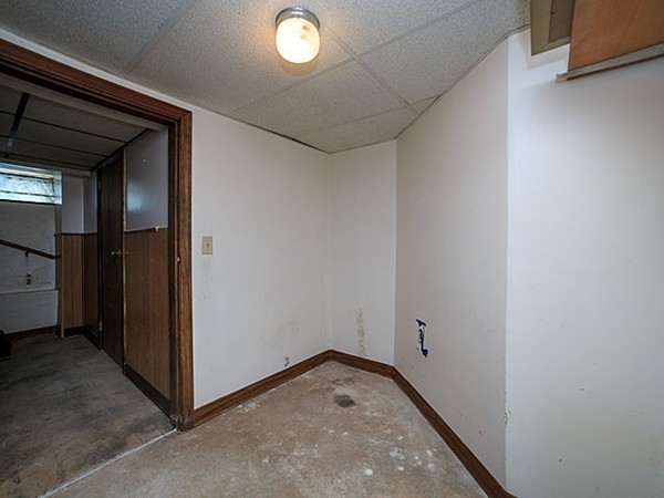 167 Spring Street Medford, MA 02155 - Photo 28 of 30 Gallery Image 28