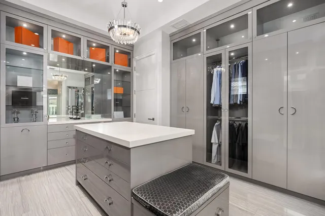 a black and white photo of a painting