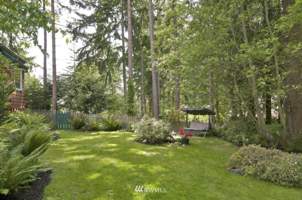 144 Myrtle Road Port Townsend, WA 98368 - Photo 3 of 15 Gallery Image 3