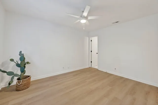 $269,900 | 367 Huntington Ridge Drive, Nashville, TN 37211