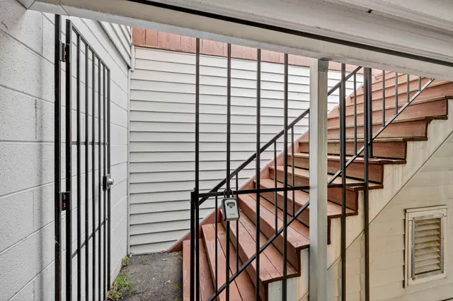 $269,900 | 367 Huntington Ridge Drive, Nashville, TN 37211